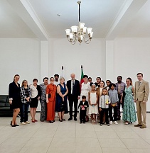 Meeting at the Embassy with the participants of the competition “Hello, Russia”