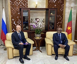 H.E. Georgy TODUA, Russian Ambassador to Cameroon, Presents Copies of his Credentials to H.E. Leujeune MBELLA MBELLA, Minister of External Relations of Cameroon